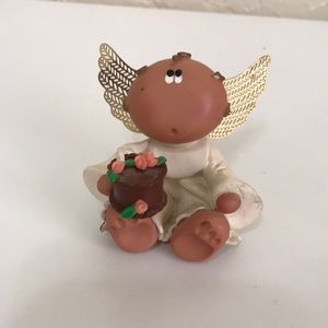 Russ Berries Angel Cheeks Kirk 2000 “Angel with Birthday Cake”